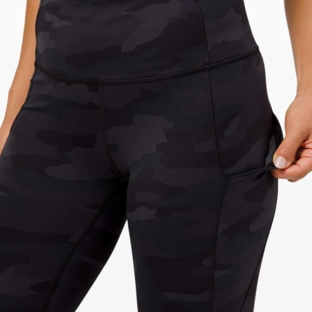 LULULEMON Fast & Free - Picture 11 of 11